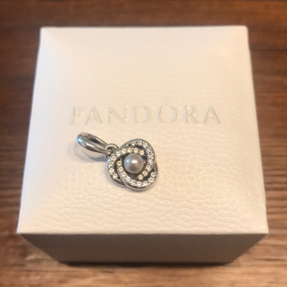 PANDORA Love Knot Pearl Pendant